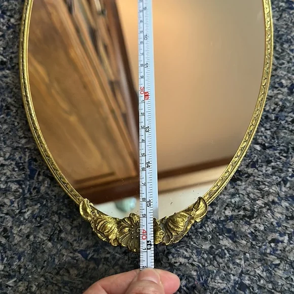 Vintage mirror 🪞 tray - Picture 8 of 11